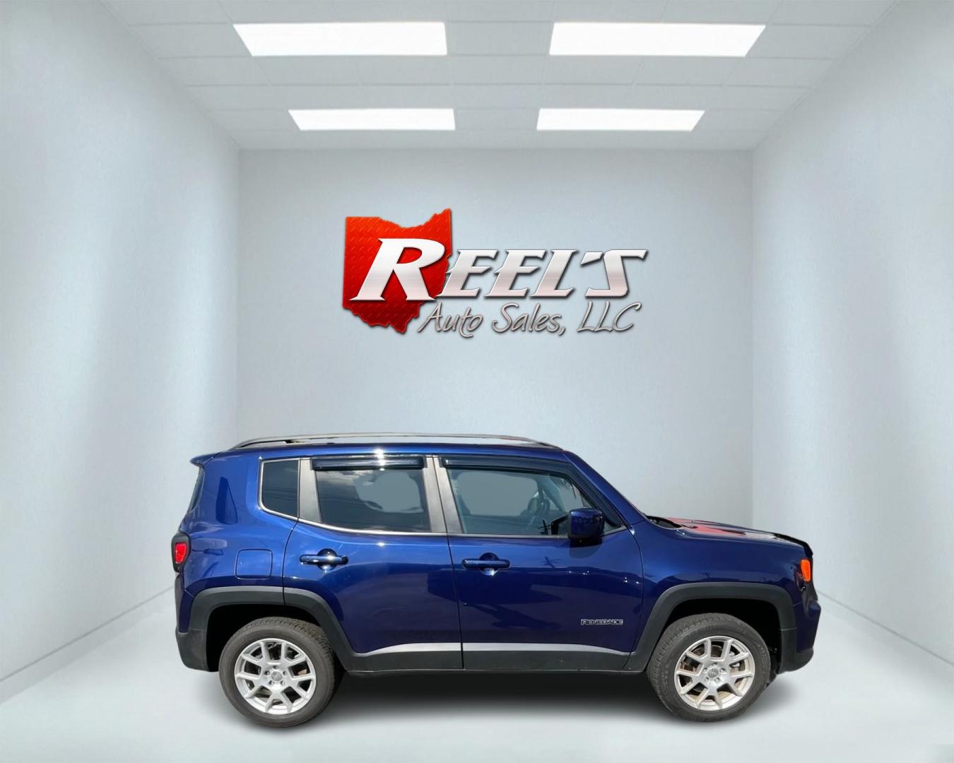 2019 Blue /Black Jeep Renegade Latitude 4WD (ZACNJBB14KP) with an 1.3L Turbo engine, 9A transmission, located at 11115 Chardon Rd. , Chardon, OH, 44024, (440) 214-9705, 41.580246, -81.241943 - Photo#6